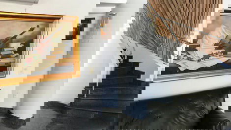 Mansion with 8 suites, sleeps 16, pool in Jurerê Internacional