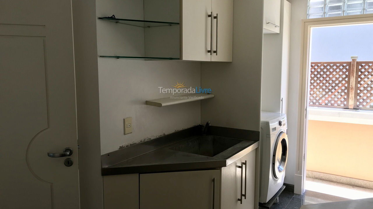 House for vacation rental in Florianopolis (Jurerê Internacional)