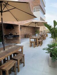 Apartamento para 8 personas, a 200 metros de la playa, con vistas al mar.