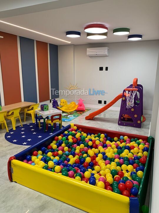 Apartamento para alquiler de vacaciones em Praia Grande (Praia do Caiçara)