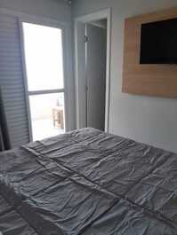 Apartamento para 8 personas, a 200 metros de la playa, con vistas al mar.