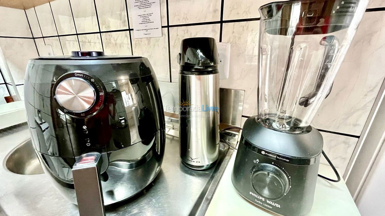 Apartamento para aluguel de temporada em Itapema (Meia Praia)