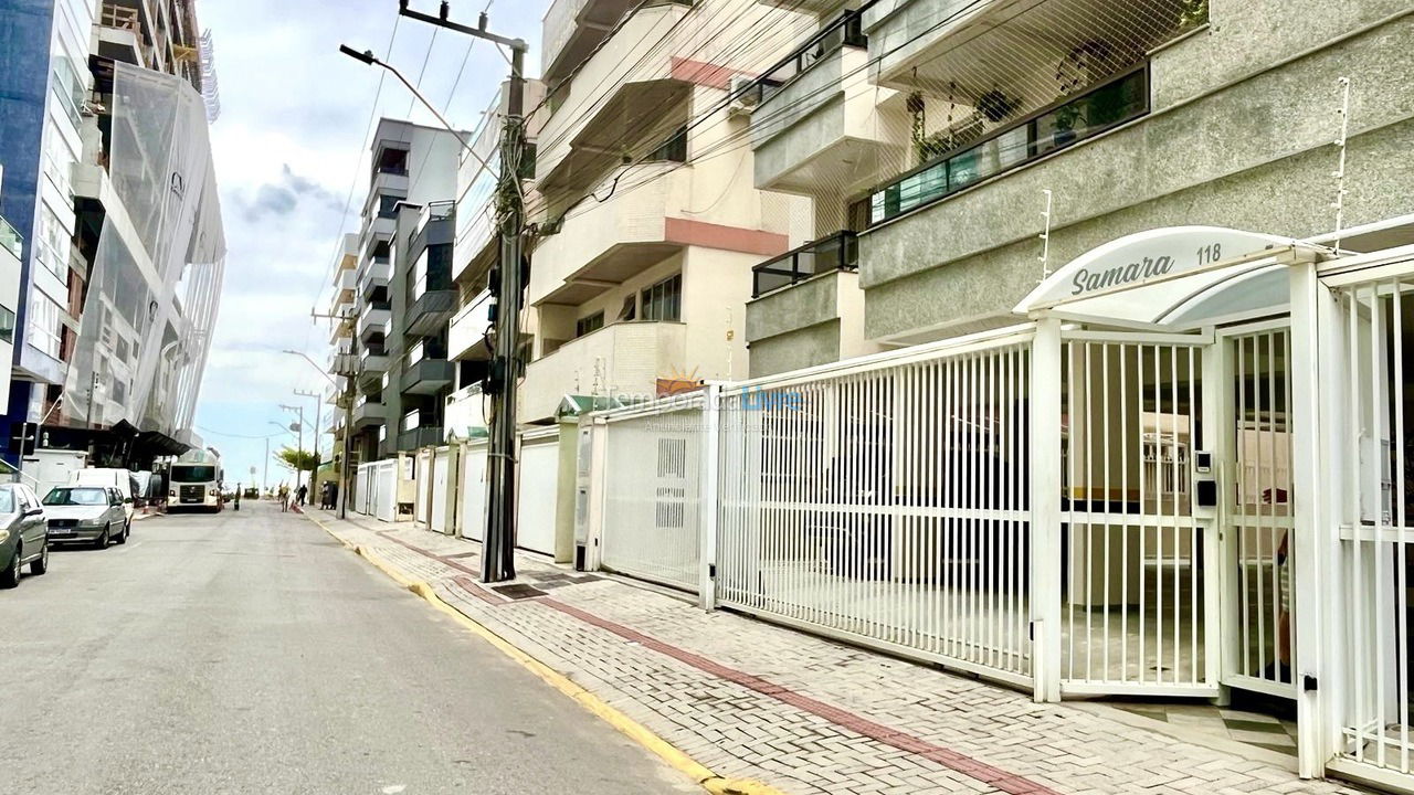 Apartamento para aluguel de temporada em Itapema (Meia Praia)