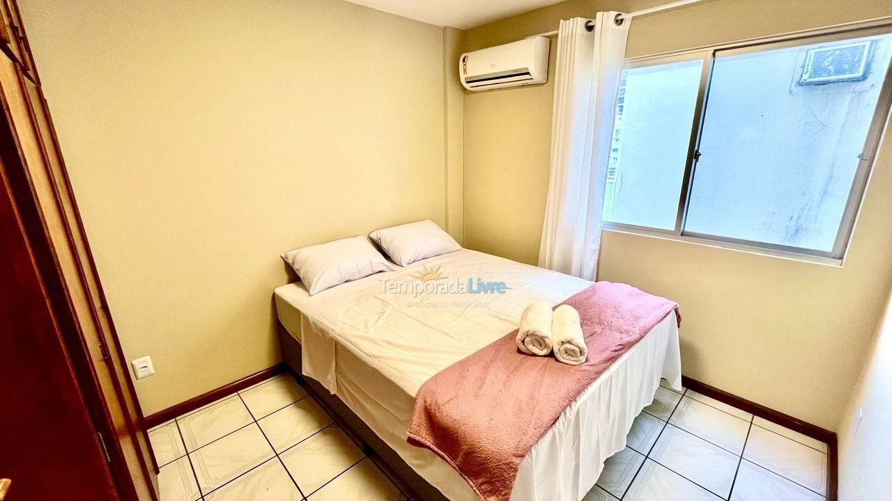 Apartamento para aluguel de temporada em Itapema (Meia Praia)