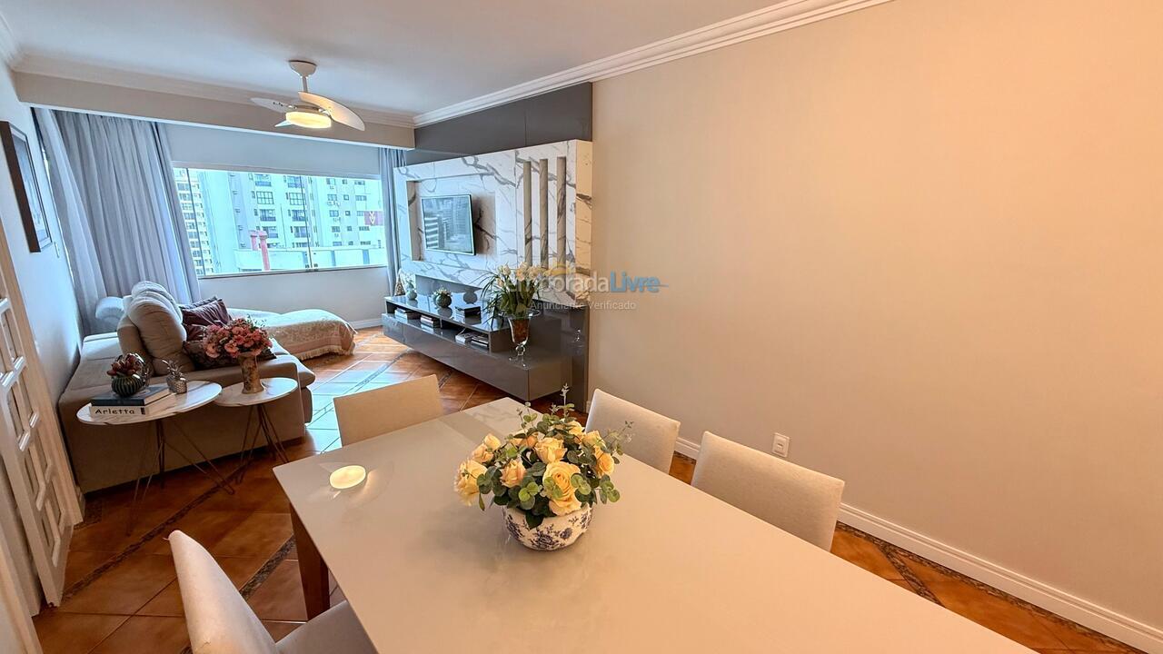 Apartamento para aluguel de temporada em Balneário Camboriú (Praia Central)