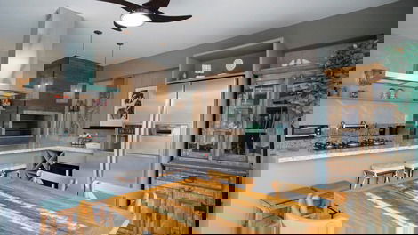 Casa de alto padrão em Jurere Internacional