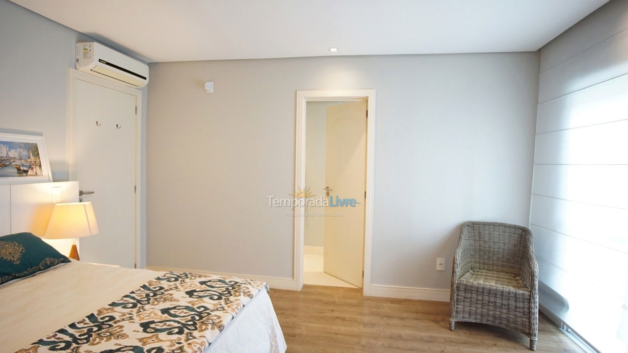 Casa para aluguel de temporada em Florianopolis (Jurerê Internacional)