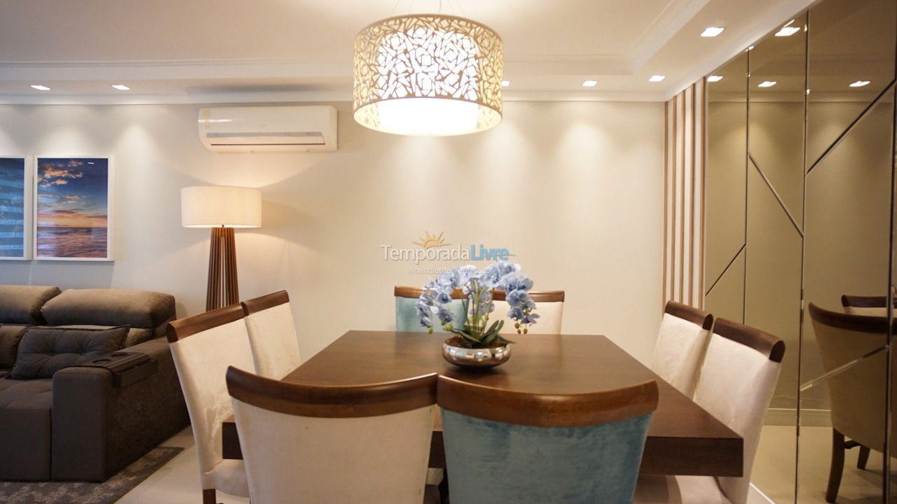 Casa para aluguel de temporada em Florianopolis (Jurerê Internacional)