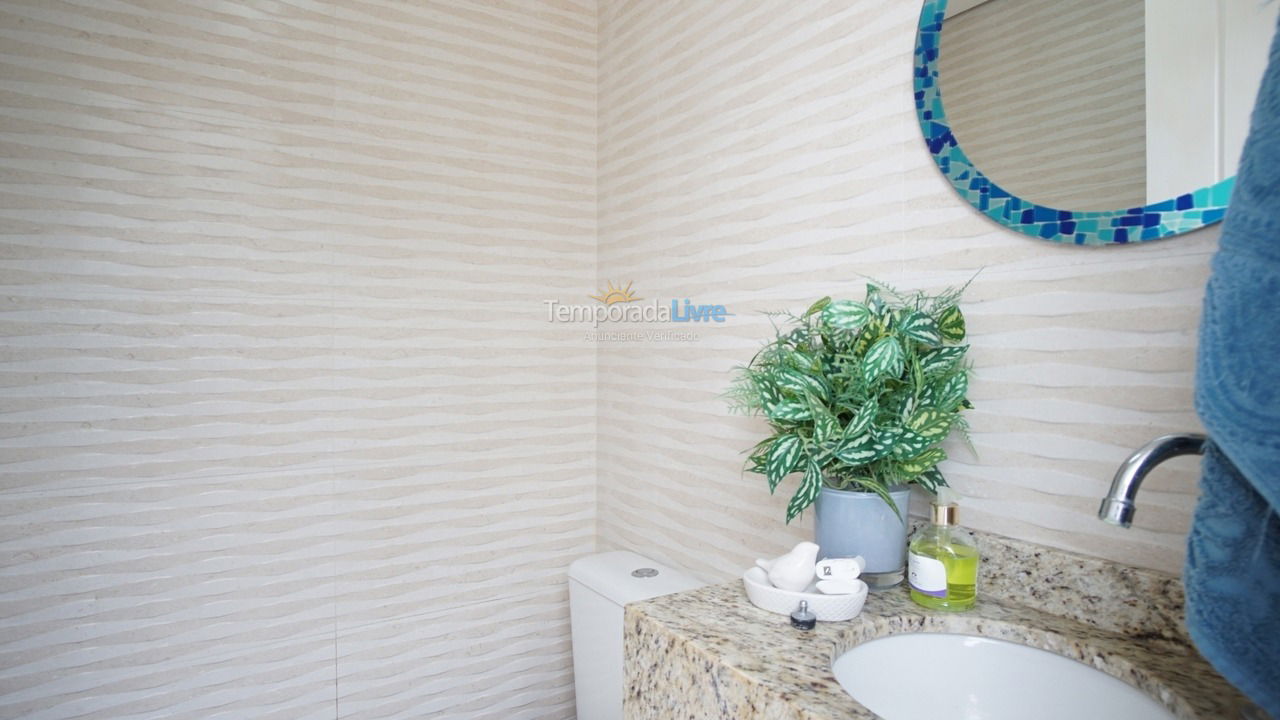 Casa para aluguel de temporada em Florianopolis (Jurerê Internacional)