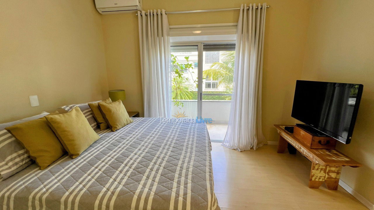 House for vacation rental in Florianopolis (Jurerê Internacional)