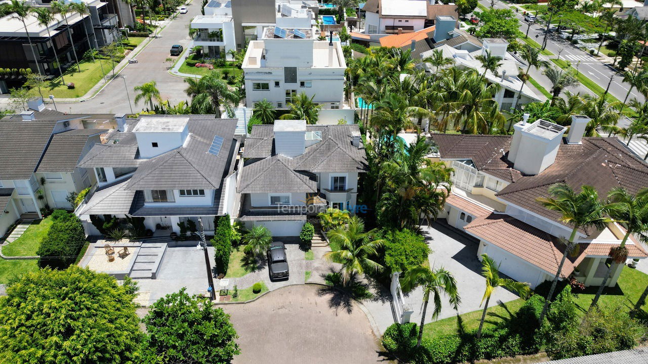 House for vacation rental in Florianopolis (Jurerê Internacional)