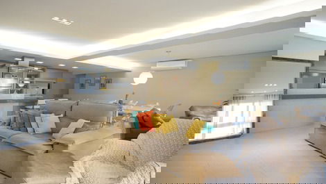 ¡Alto nivel con acceso directo al mar! A70