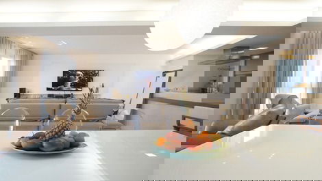 ¡Alto nivel con acceso directo al mar! A70