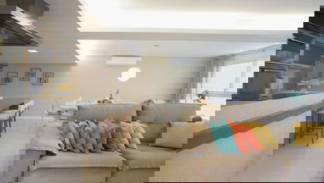 ¡Alto nivel con acceso directo al mar! A70