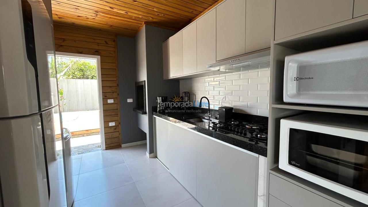 House for vacation rental in Bombinhas (Mariscal)