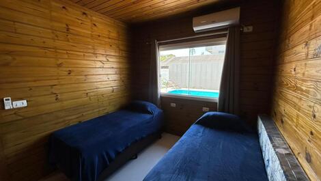 HOUSE WITH POOL MARISCAL