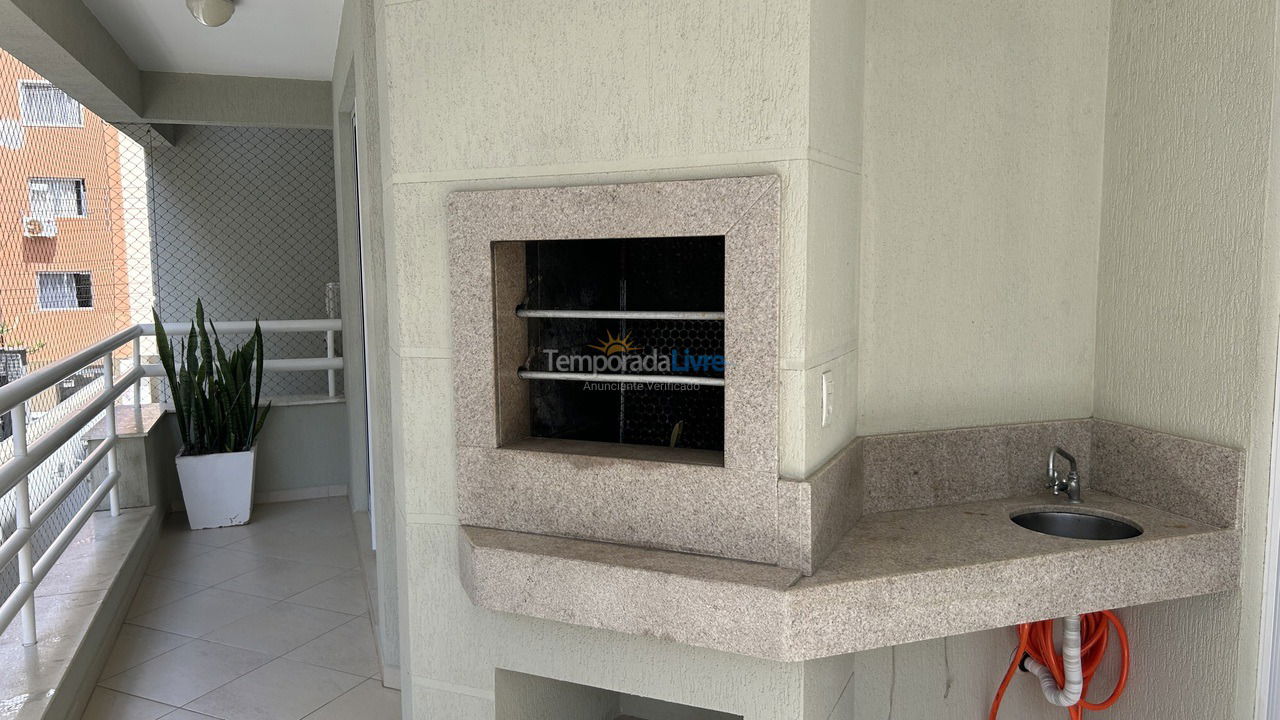 Apartamento para alquiler de vacaciones em Bombinhas (Praia de Bombas)