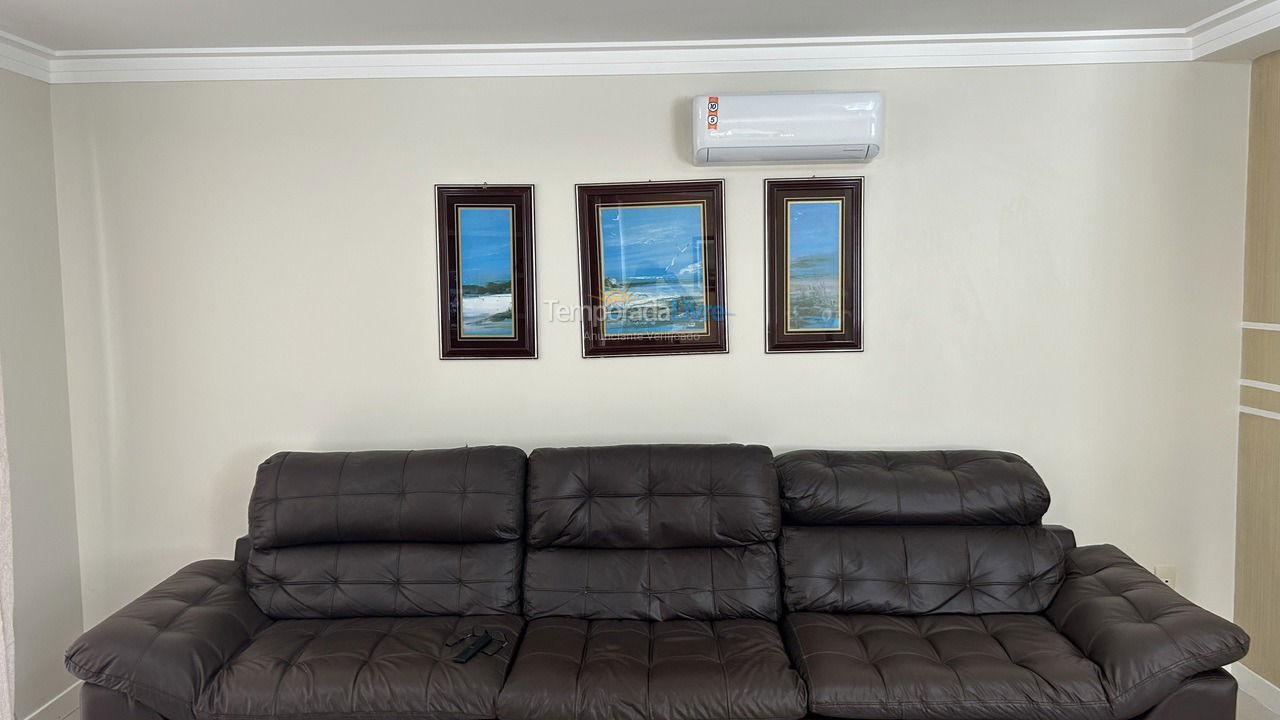 Apartamento para alquiler de vacaciones em Bombinhas (Praia de Bombas)