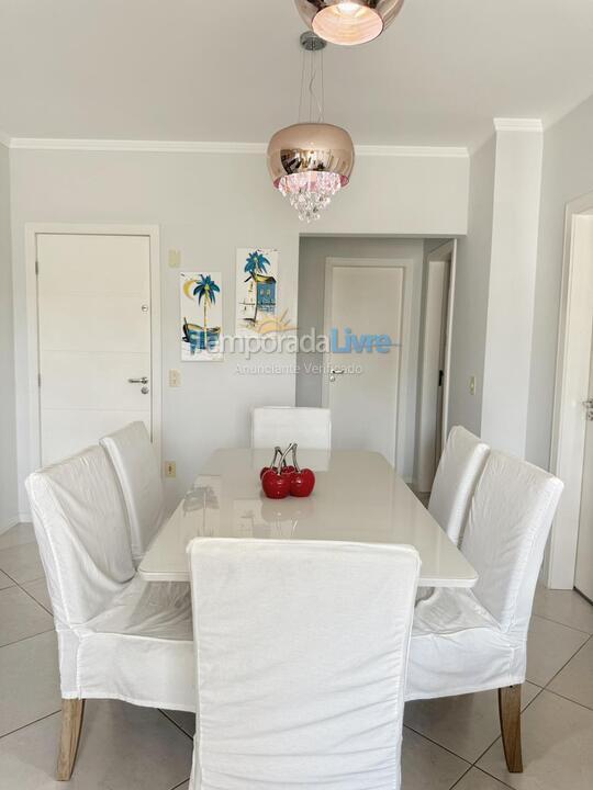 Apartamento para alquiler de vacaciones em Bombinhas (Praia de Bombas)