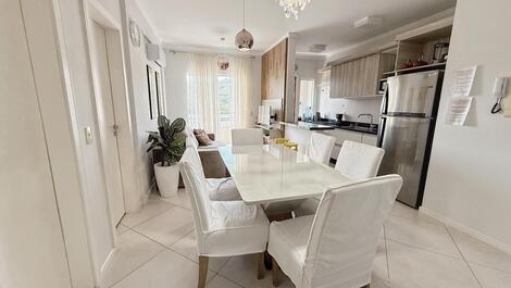 APARTAMENTO CON VISTA AL MAR - 3 DORMITORIOS