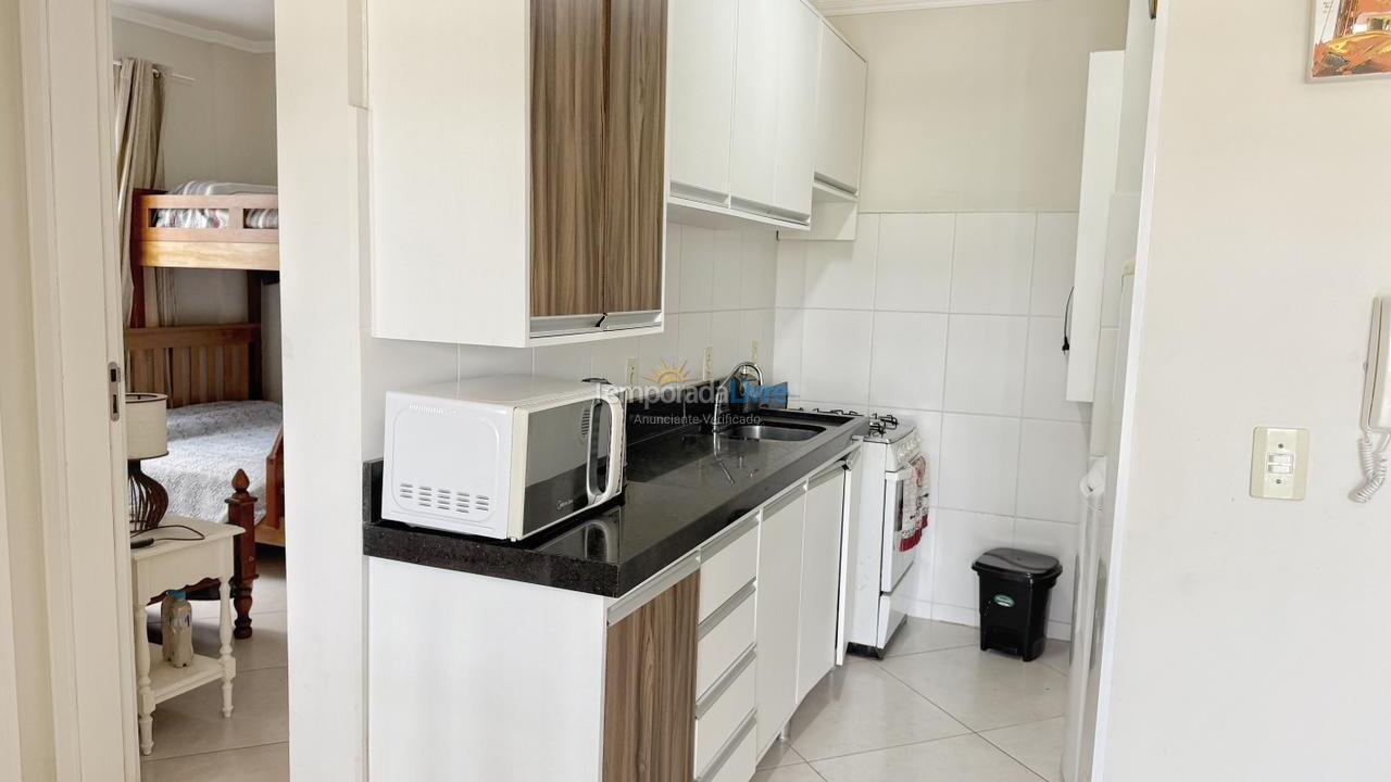 Apartment for vacation rental in Bombinhas (Praia de Bombas)