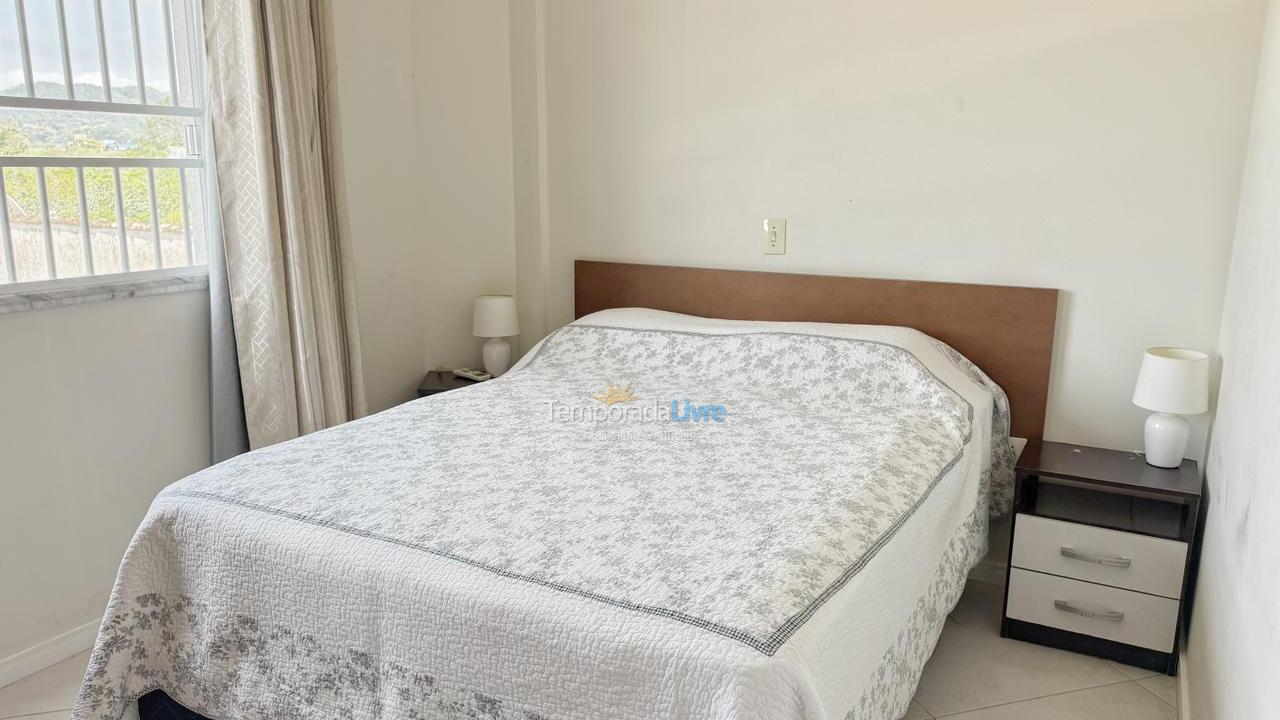 Apartment for vacation rental in Bombinhas (Praia de Bombas)