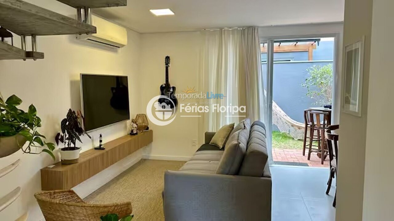 Casa para aluguel de temporada em Florianópolis (Morro das Pedras)