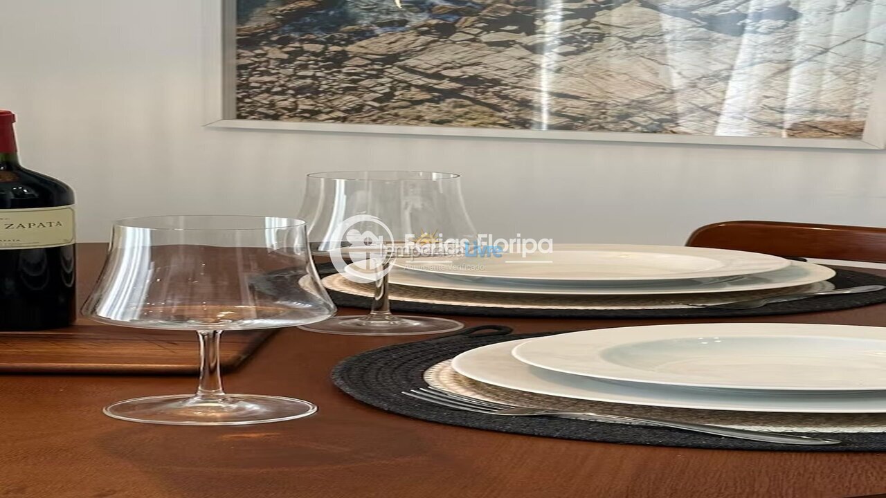 Casa para aluguel de temporada em Florianópolis (Morro das Pedras)