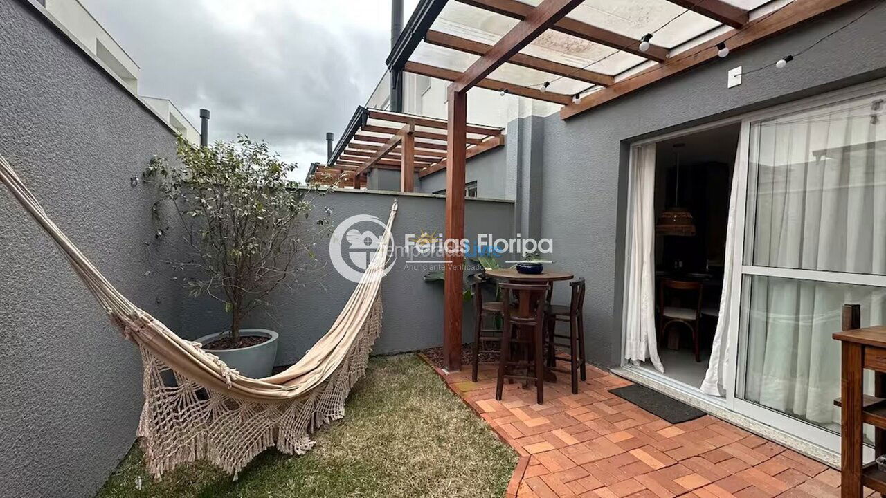 Casa para aluguel de temporada em Florianópolis (Morro das Pedras)