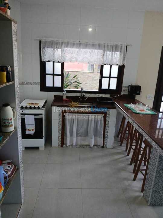 Casa para alquiler de vacaciones em Ubatuba (Lagoinha)