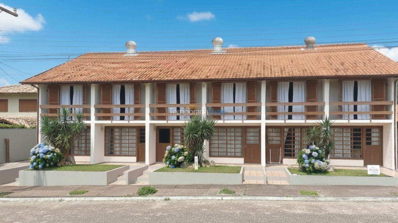 Casa para aluguel de temporada em Garopaba (Morrinhos)