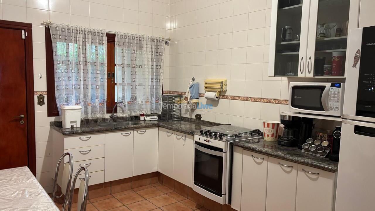 Chácara / sítio para aluguel de temporada em Americana (Iate Clube Campinas)