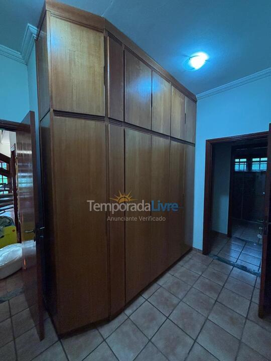 Chácara / sítio para aluguel de temporada em Americana (Iate Clube Campinas)