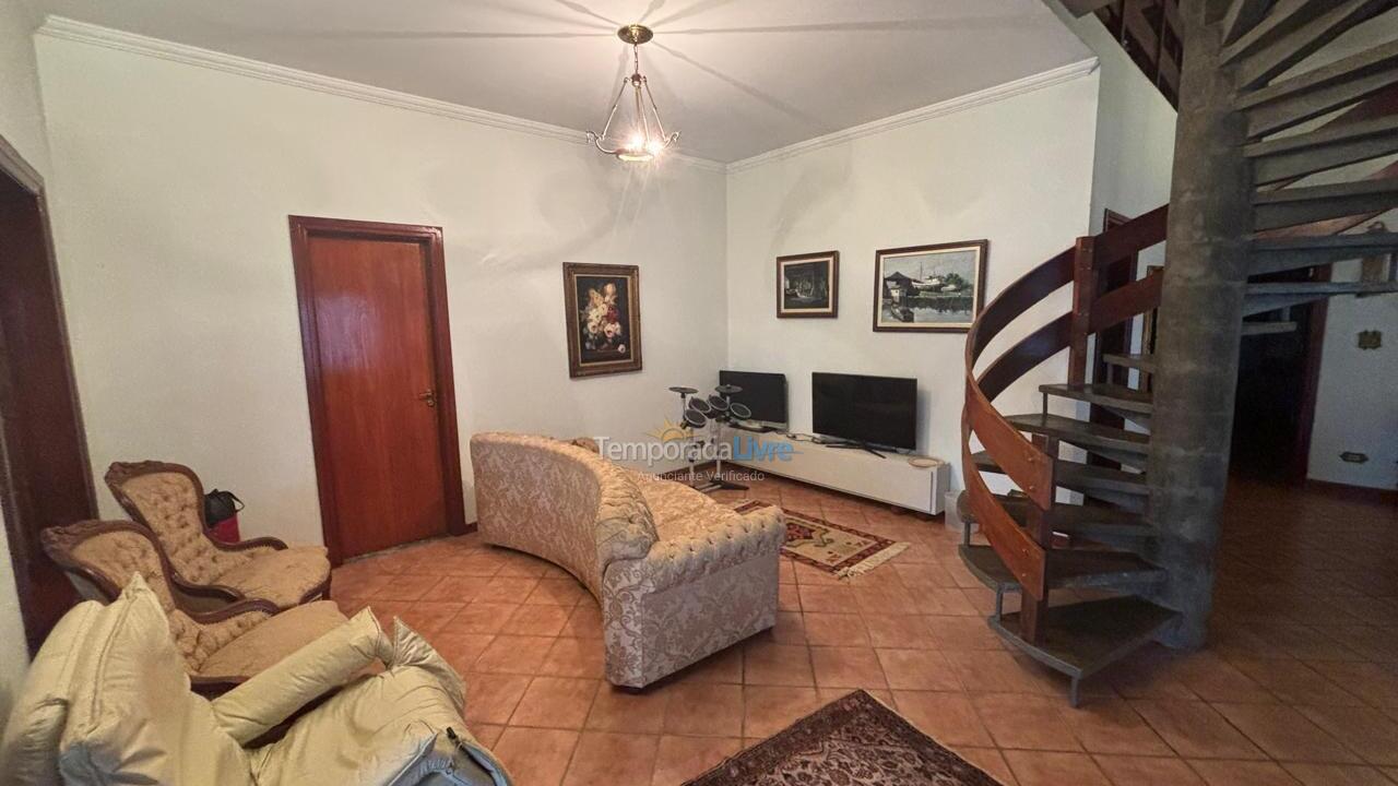 Chácara / sítio para aluguel de temporada em Americana (Iate Clube Campinas)