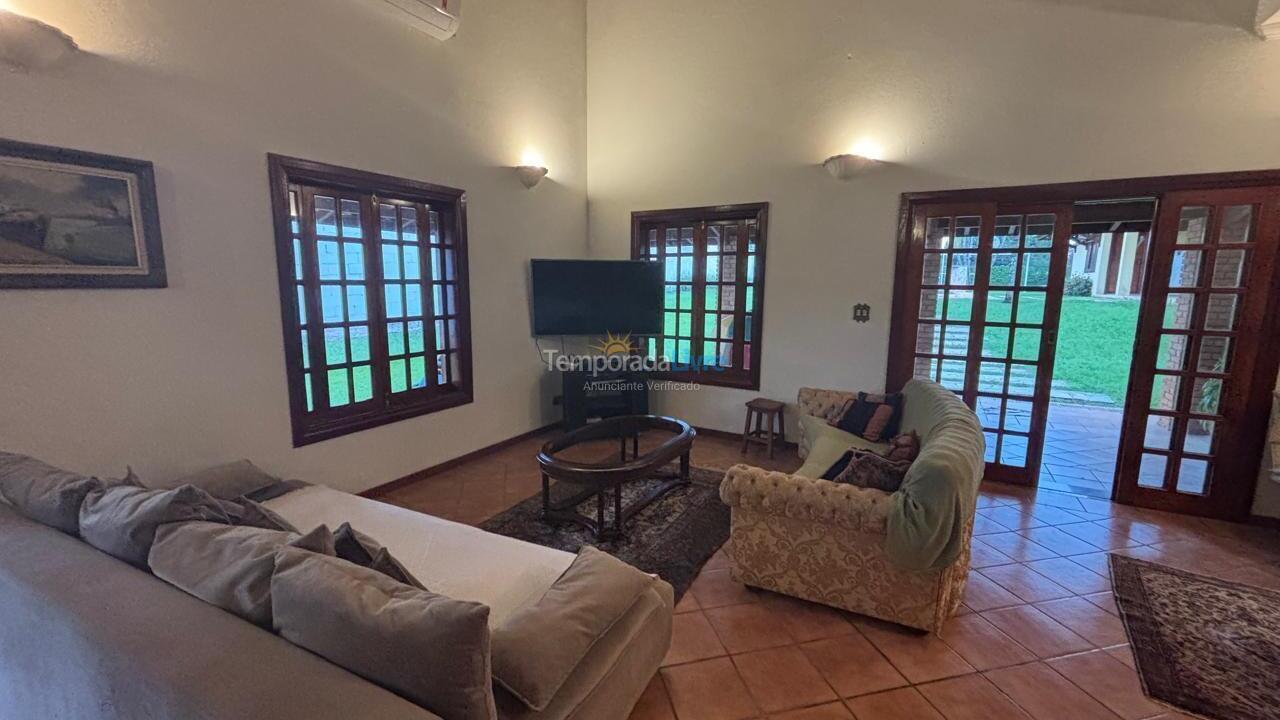 Chácara / sítio para aluguel de temporada em Americana (Iate Clube Campinas)