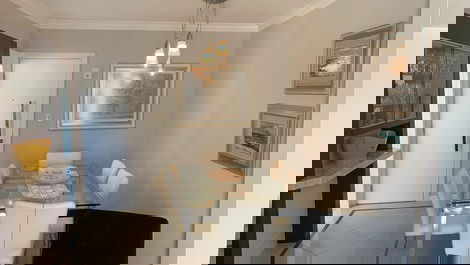 Balneario Camboriú, vista a la noria, piso alto, barbacoa, plaza de aparcamiento.