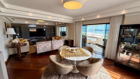 Temporada Ed. Ponta Porã: 3 suítes // frente mar // churrasqueira