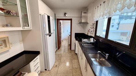 Temporada Ed. Ponta Porã: 3 suítes // frente mar // churrasqueira