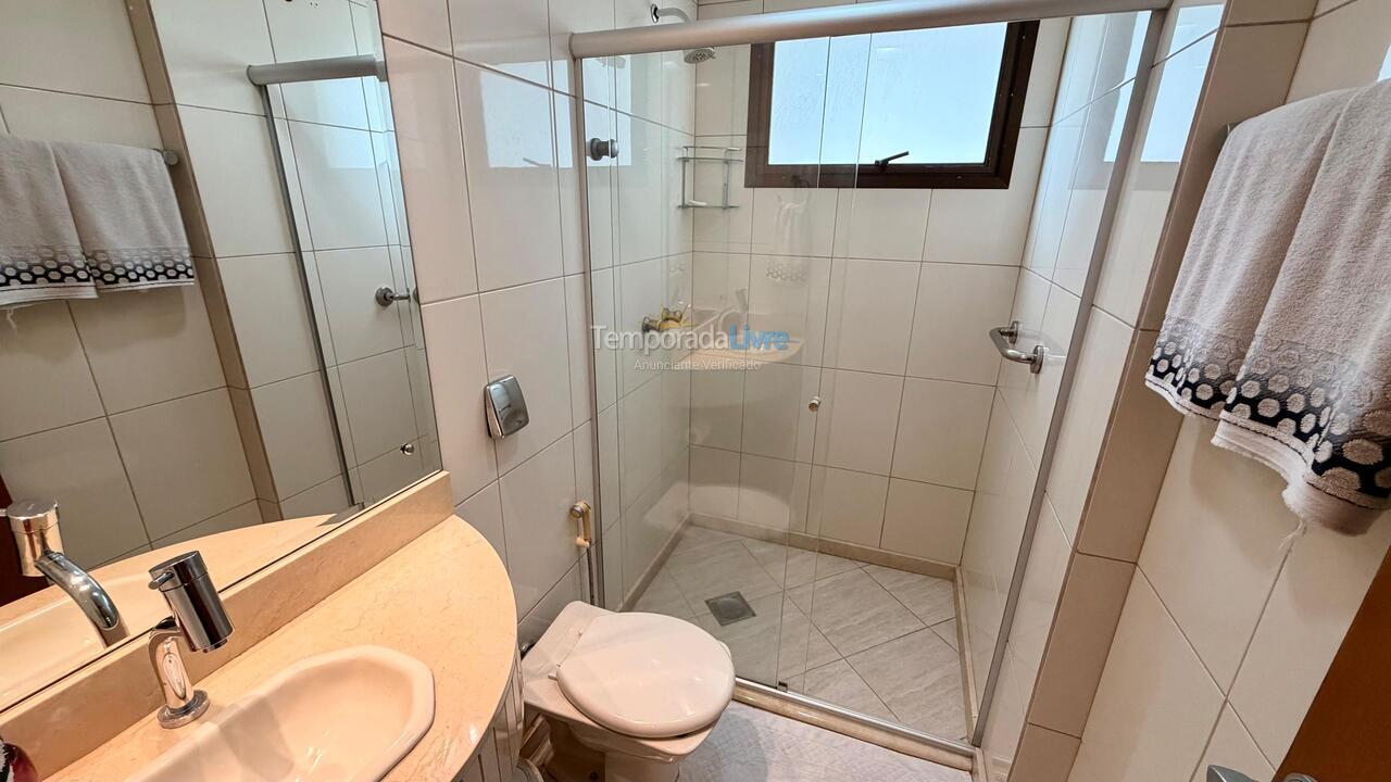 Apartamento para aluguel de temporada em Balneário Camboriú (Praia Central)