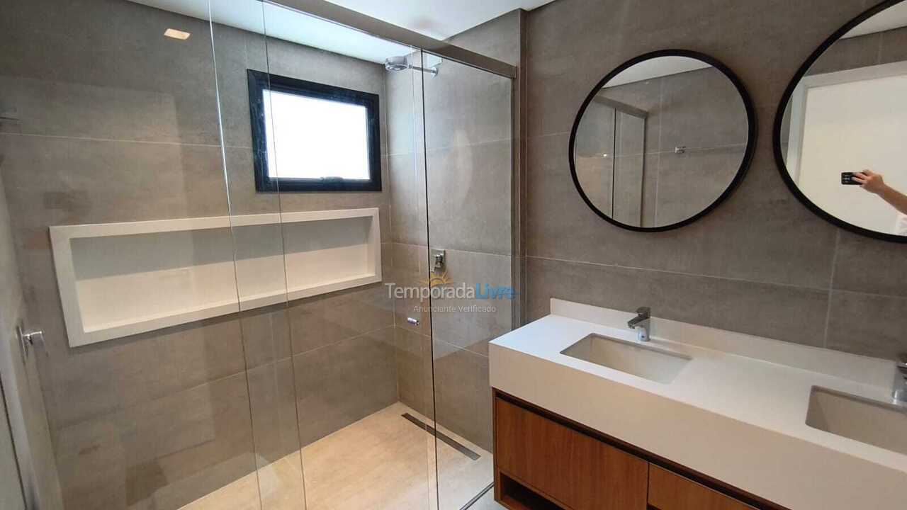 Casa para aluguel de temporada em São Sebastião (Toque Toque Pequeno)