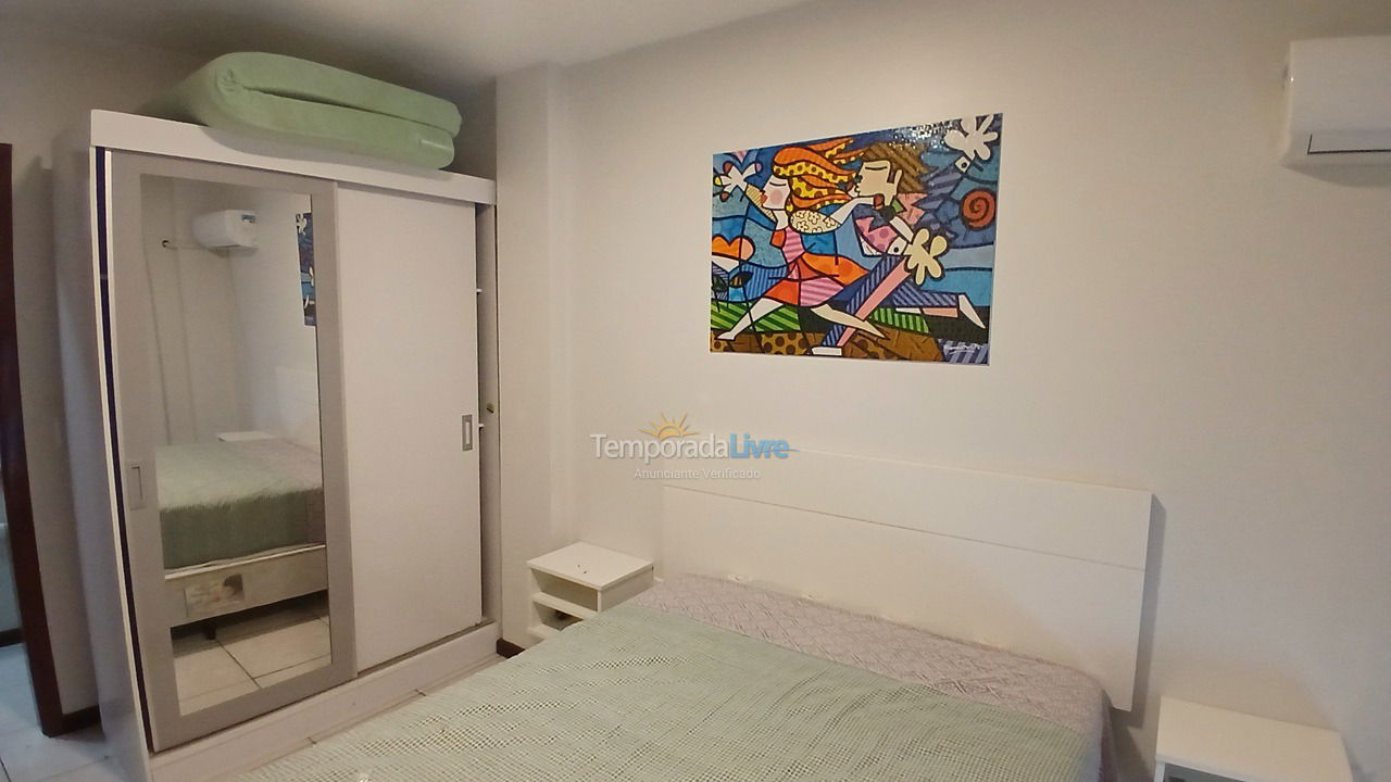 Apartamento para aluguel de temporada em Itapema (Meia Praia)