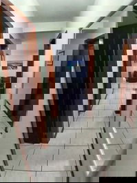 Apartamento meia praia lateral para o mar