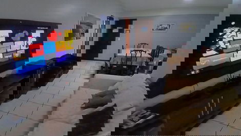 Apartamento meia praia lateral para o mar