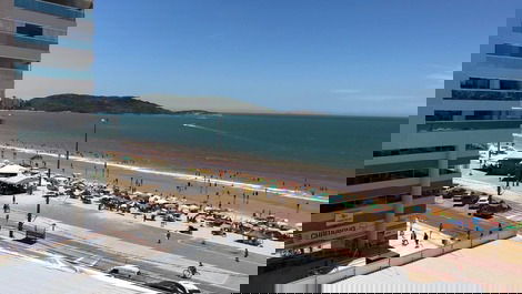 3 bedroom apartment with side sea view and 1 parking space