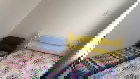 3 bedroom apartment with side sea view and 1 parking space