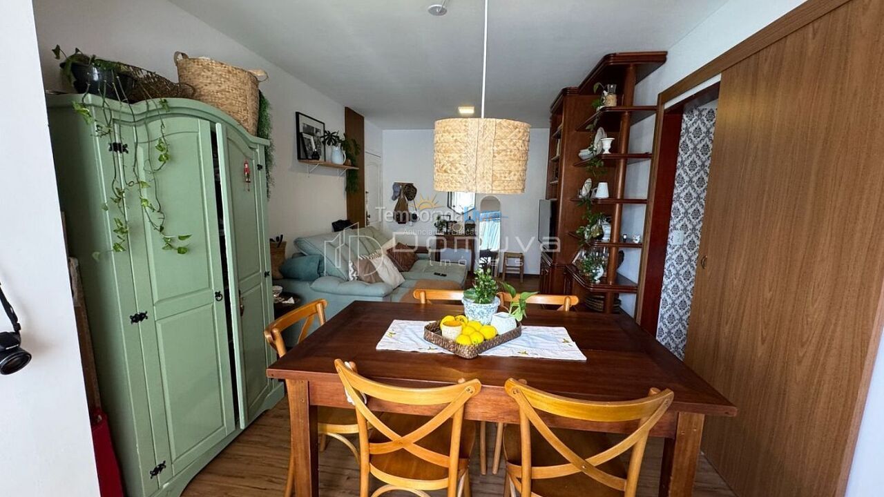 Apartamento para aluguel de temporada em Balneário Camboriú (Praia Central)