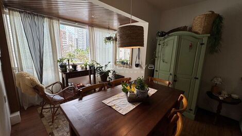 Locação Temporada 2 quartos segunda quadra Balneário Camboriú