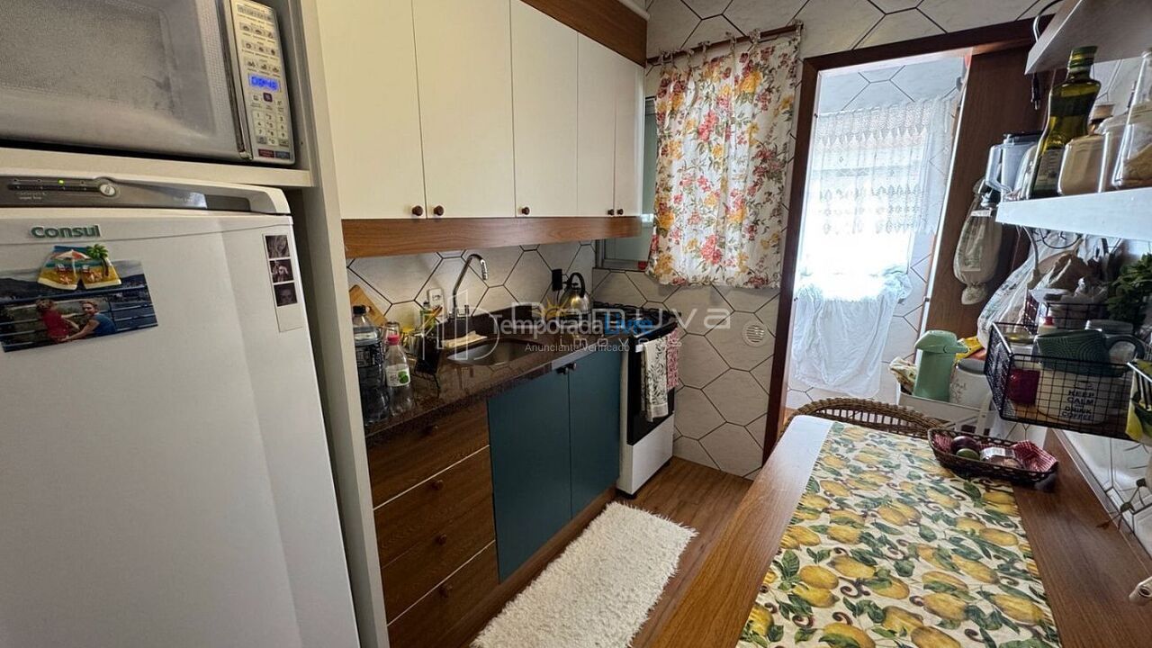 Apartamento para aluguel de temporada em Balneário Camboriú (Praia Central)