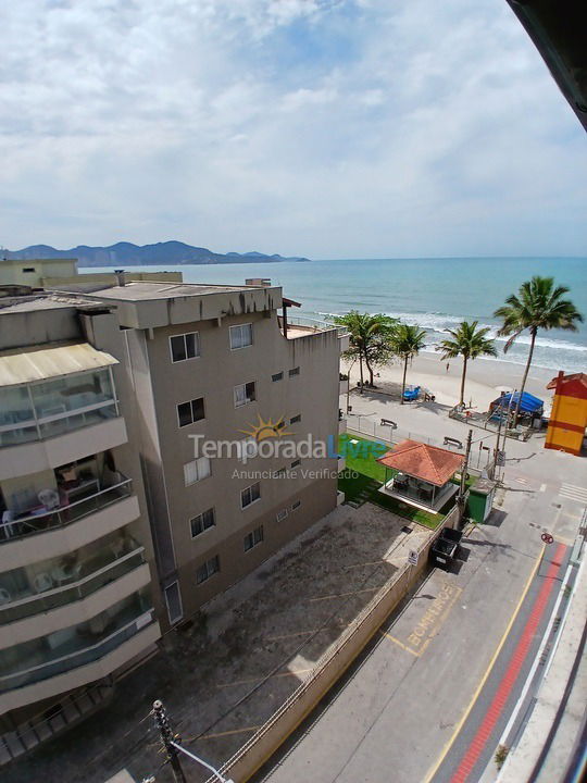 Apartment for vacation rental in Itapema (Meia Praia)
