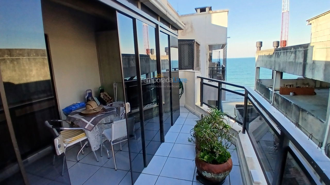 Apartment for vacation rental in Itapema (Meia Praia)